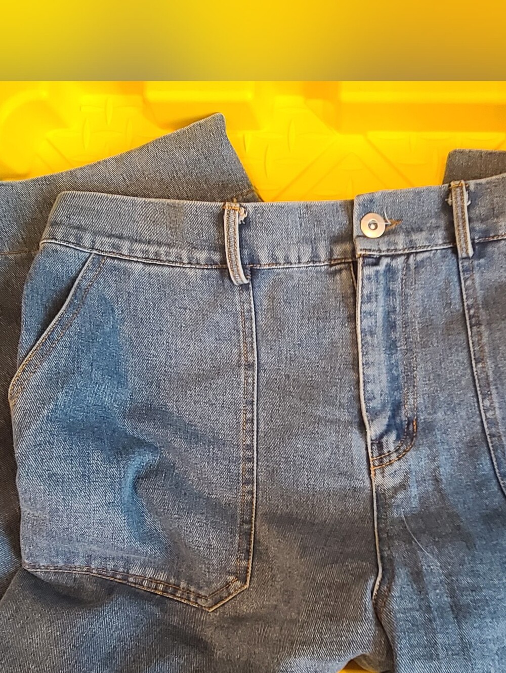 Classic Women'sBlue Denim Capris - Comfortable Everyday Wear. BB 1